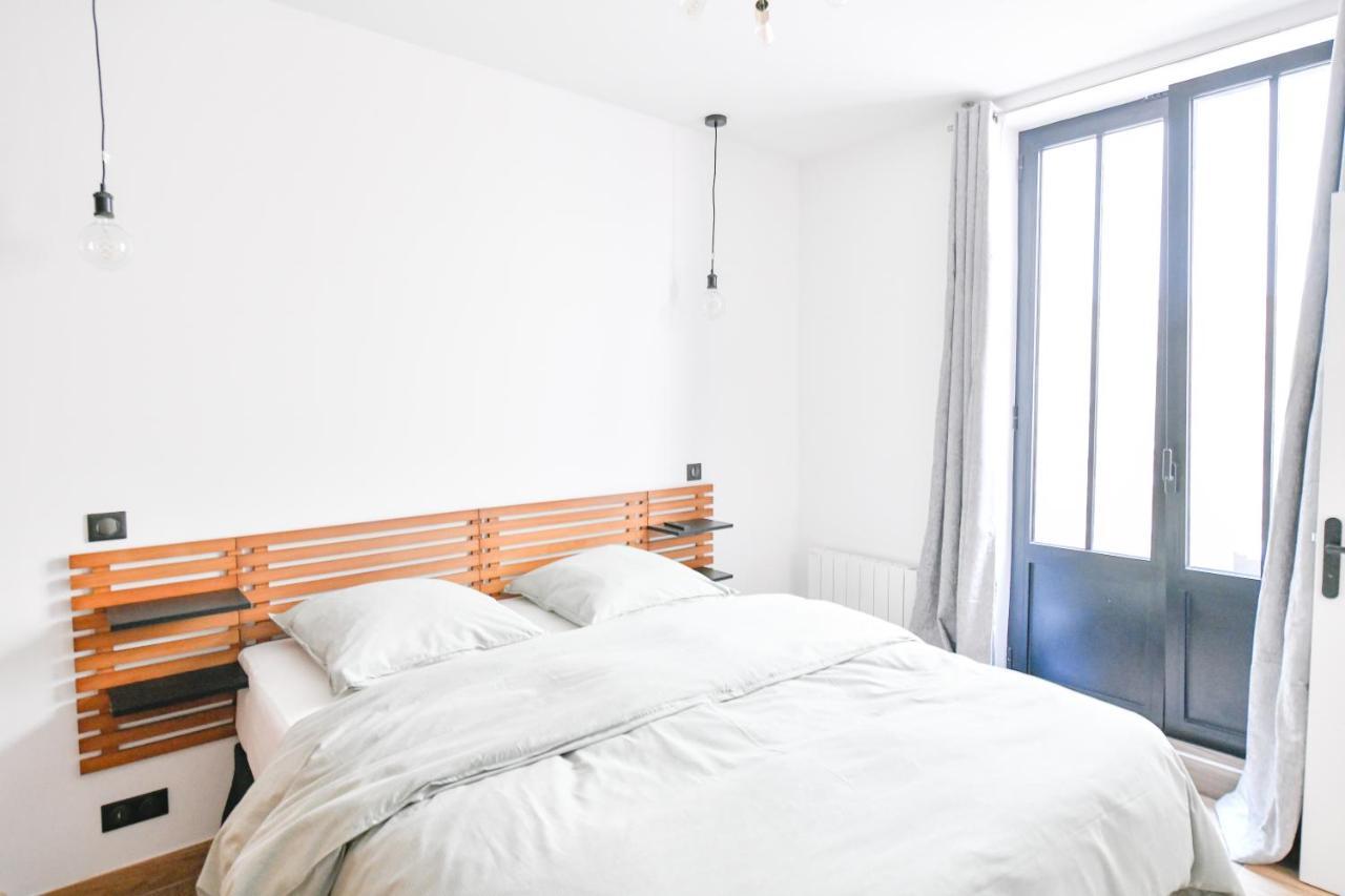 Apartament Charme Montmartre - Terrasse Privee Avec Vue Sur Le Sacre-Coeur - Parking Gratuit Paryż Zewnętrze zdjęcie