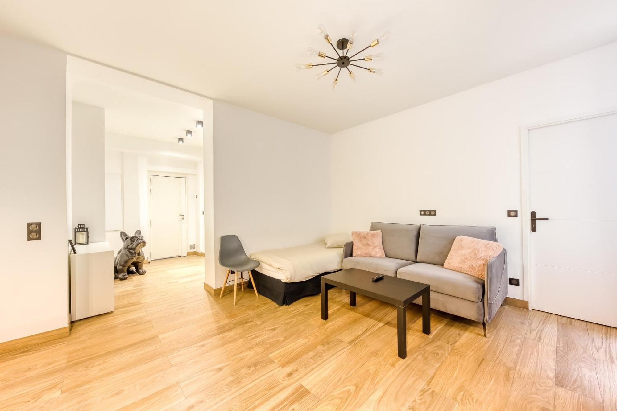 Apartament Charme Montmartre - Terrasse Privee Avec Vue Sur Le Sacre-Coeur - Parking Gratuit Paryż Zewnętrze zdjęcie